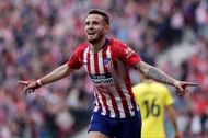 Saul's versatility would be a great addition to United's midfield.